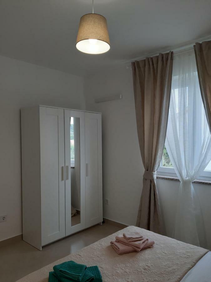 Apartments Leondori Krk Town Dış mekan fotoğraf